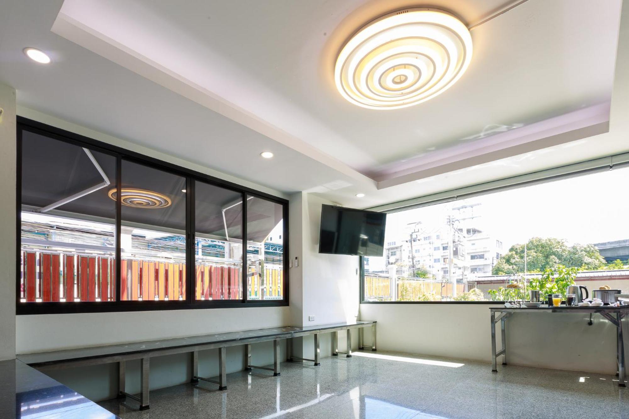 Siam Rama9 Hotel Бангкок Экстерьер фото